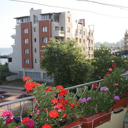 Homestay Kostadinov Pomorie Luaran gambar